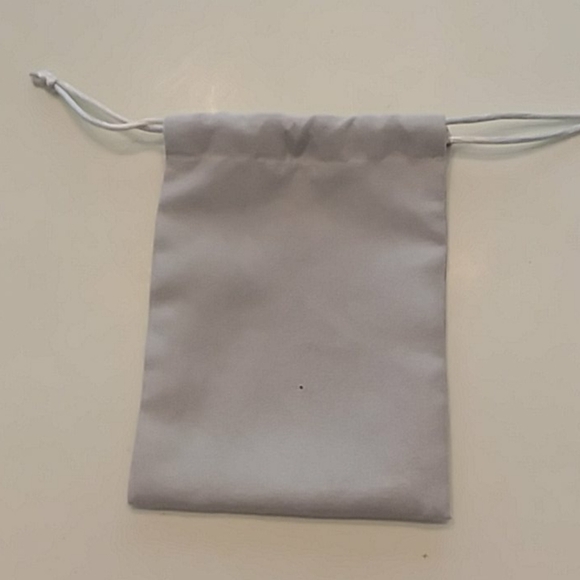 Kendra Scott dust bag small - Picture 4 of 4